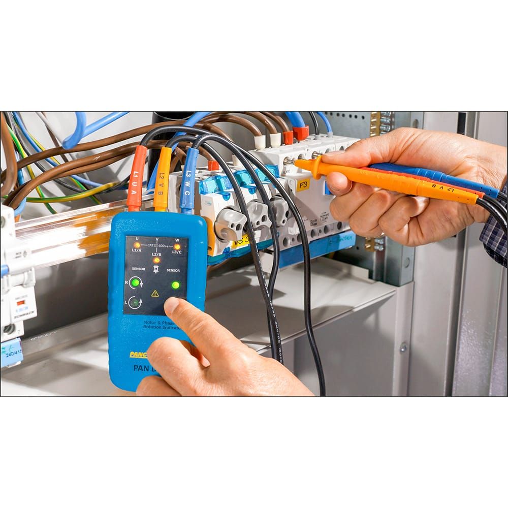 Indicador de dirección de motor y campo rotativo