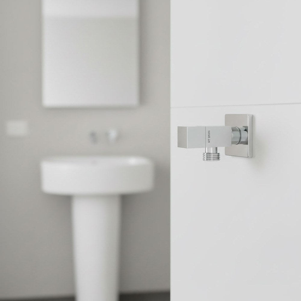 Válvula escuadra modelo deco con mando cuadrado, silver, ½ x ½ pulg