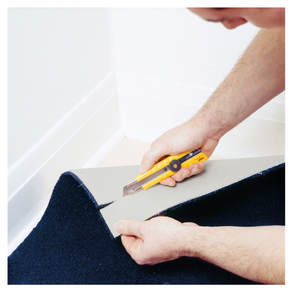 Cúter l-1 con bloqueo manual y cuchilla de 18 mm