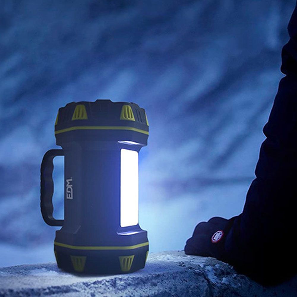 Linterna led de mano titan guard, recargable, 3 puntos de luz