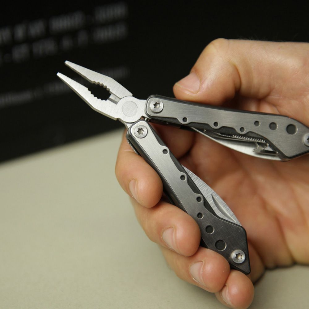 Multiherramienta mini 10 en 1