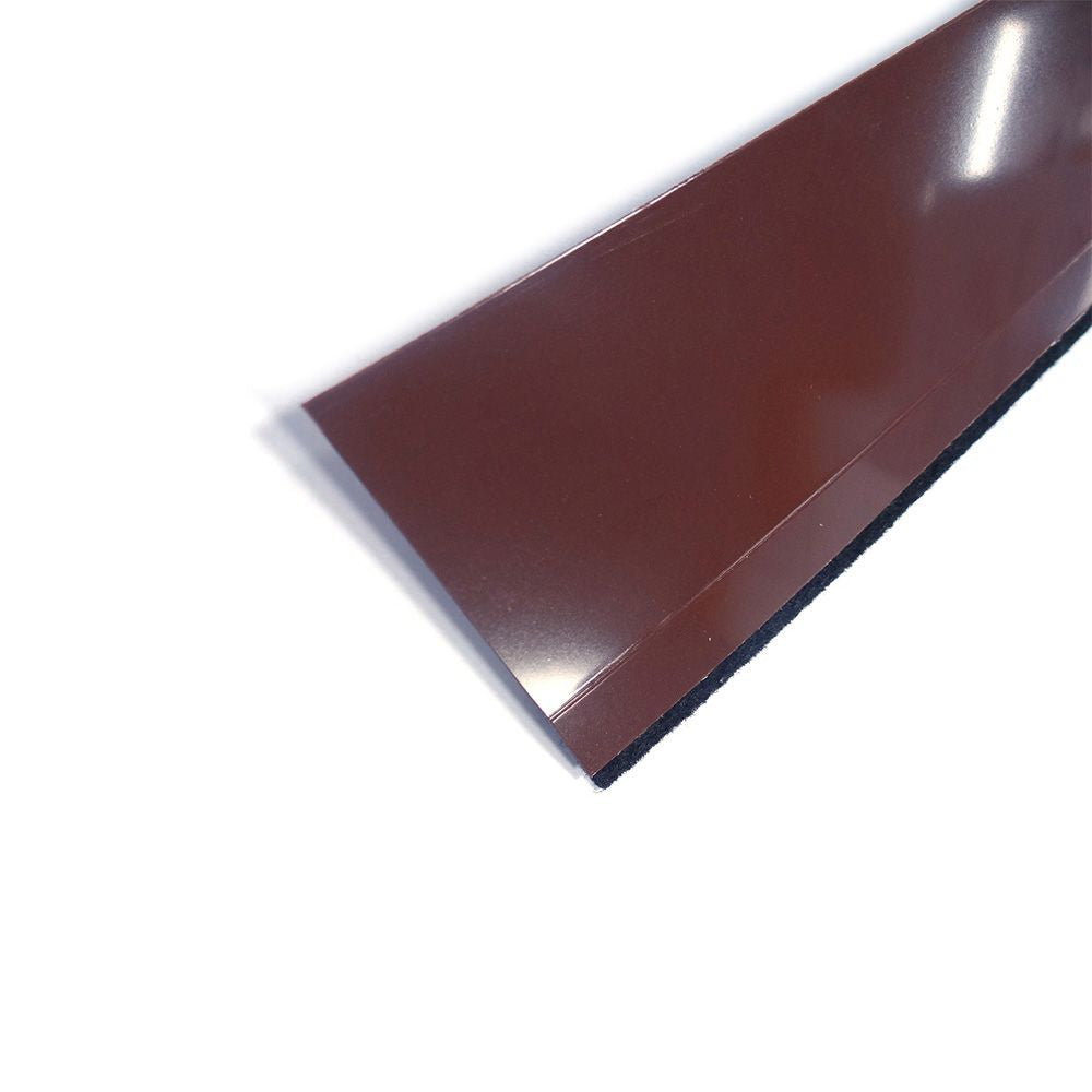Burlete bajo puerta flexible marron con fieltro 1 m