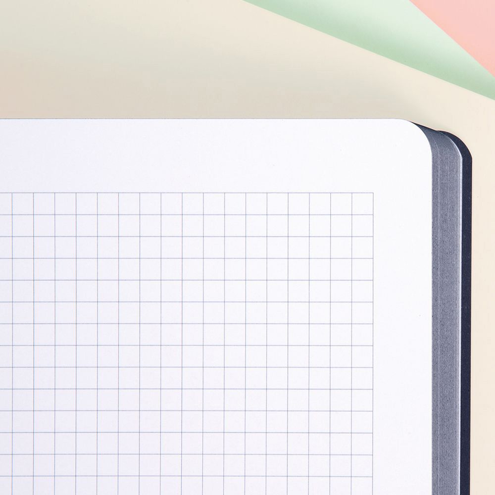 Cuaderno a4 cuadriculado encolado azul marino