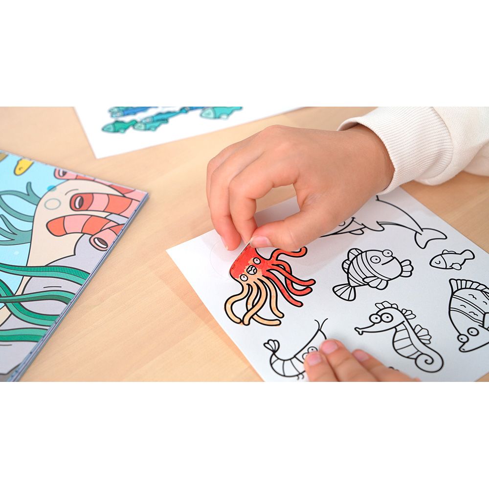 Cuaderno con adhesivos para colorear blue odissey