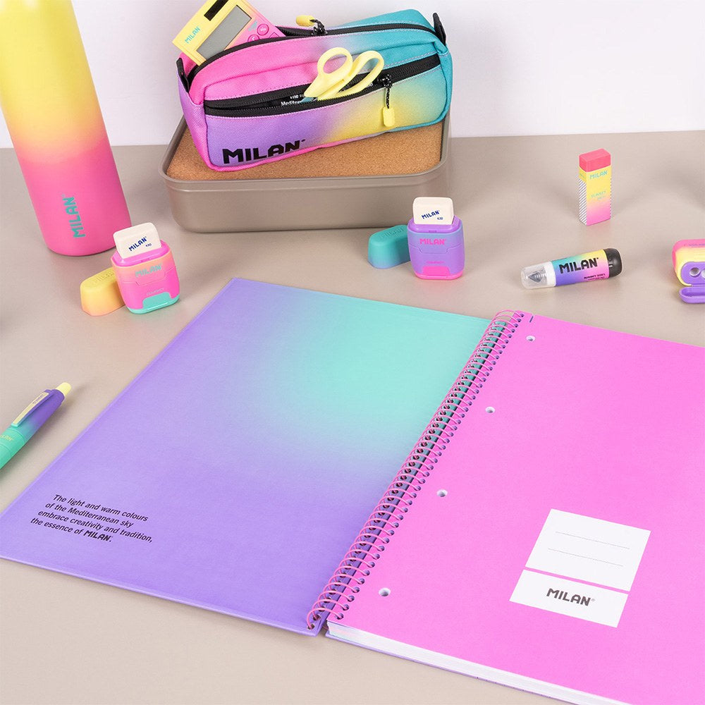 Cuaderno a4, con espiral, tapa dura, 90 hojas cuadriculadas, banda color, lila