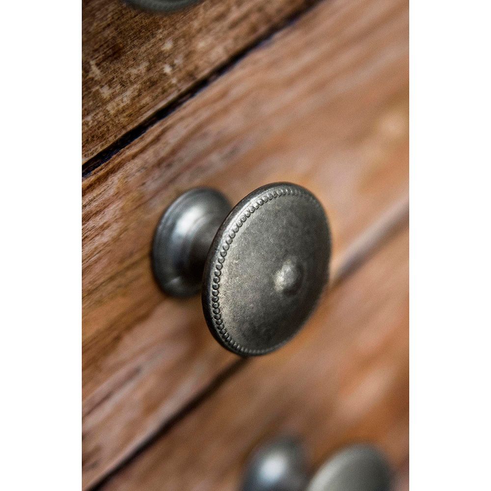 Pomo para mueble mod. 3121 de zamak con acabado plata vieja ø30 mm, blister 4 uds