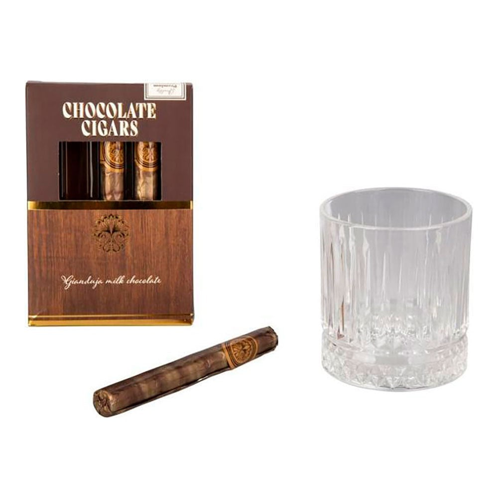Vaso con cigarros de chocolate