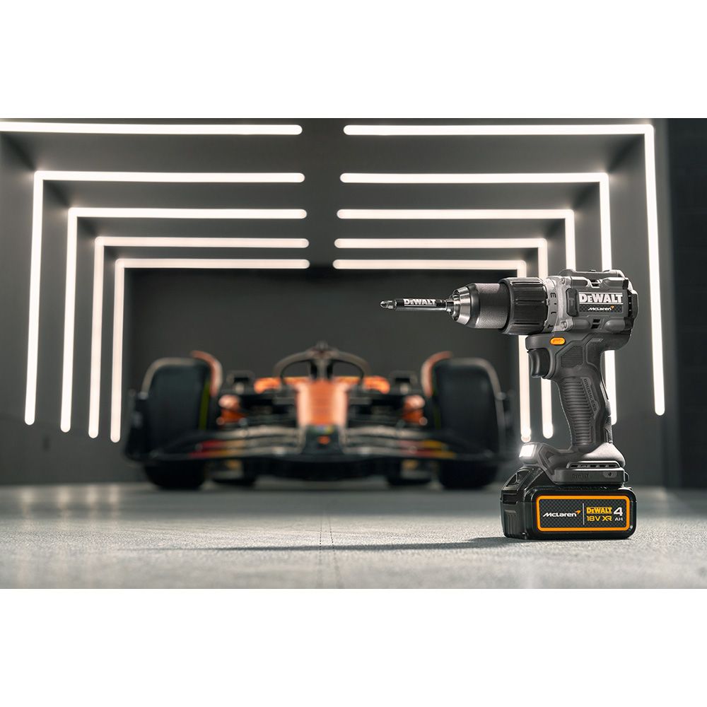 Kit taladro percutor mclaren xr brushless 18 v con 2 baterías li-ion 4 ah y maletín tstak